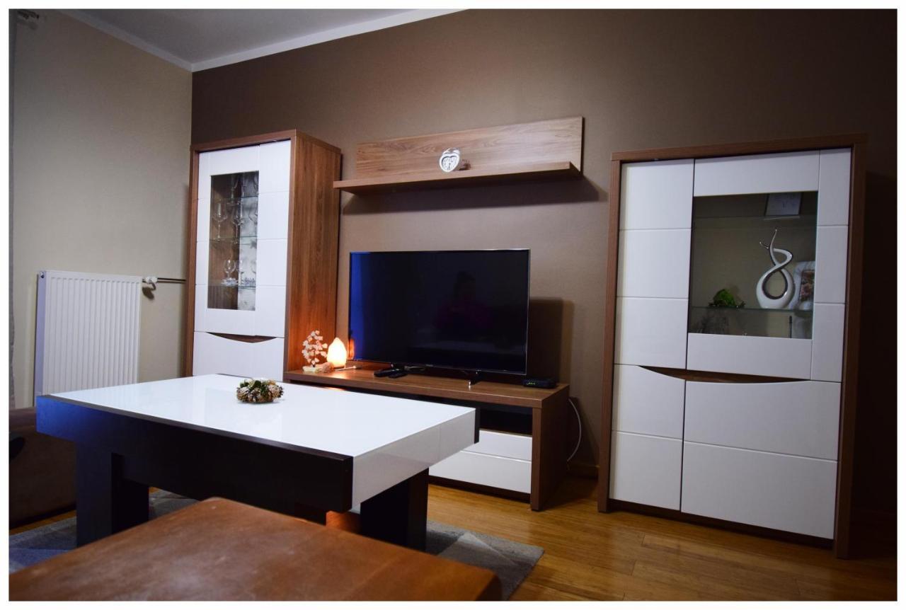 Color 24 Apartament IV Apartman Stalowa Wola Kültér fotó