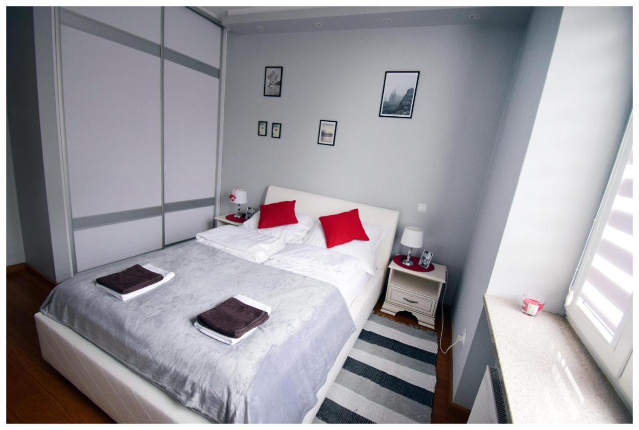 Color 24 Apartament IV Apartman Stalowa Wola Kültér fotó
