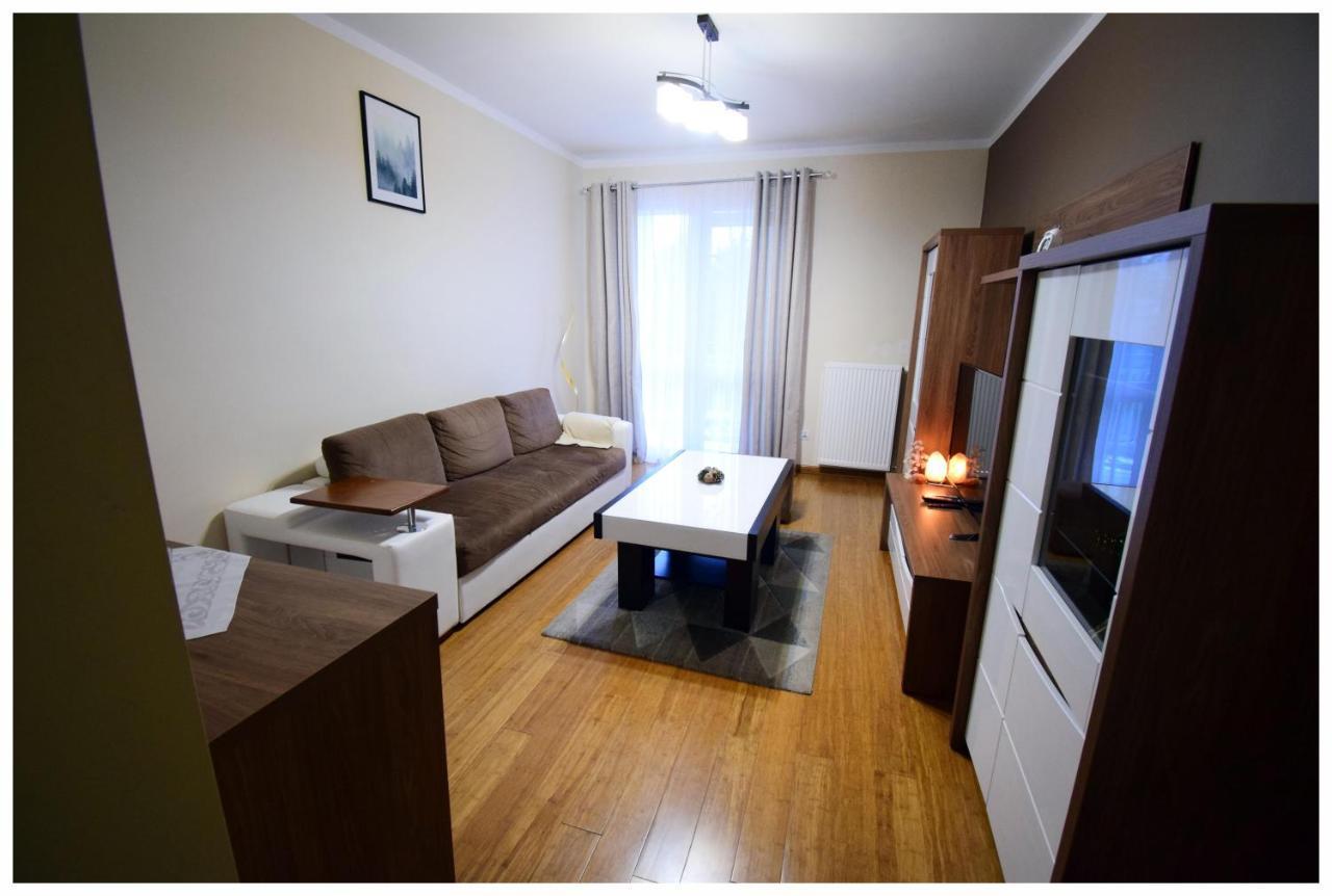 Color 24 Apartament IV Apartman Stalowa Wola Kültér fotó